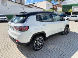 https://img.olx.com.br/thumbs256x256/71/716677318376814.jpg