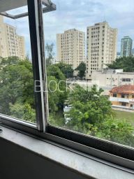 https://img.olx.com.br/thumbs256x256/71/717544405019350.jpg