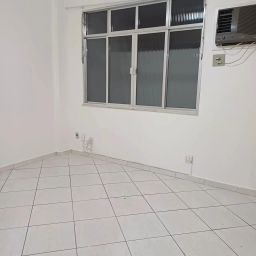 https://img.olx.com.br/thumbs256x256/71/718545765783960.jpg