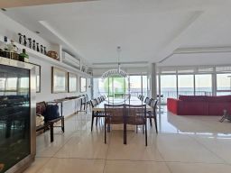 https://img.olx.com.br/thumbs256x256/71/718561165123122.jpg