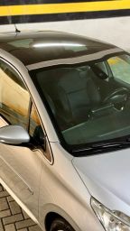 https://img.olx.com.br/thumbs256x256/71/718682451978013.jpg