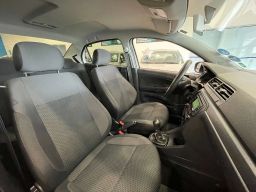 https://img.olx.com.br/thumbs256x256/71/718693679325517.jpg