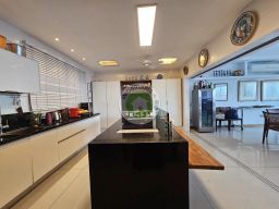 https://img.olx.com.br/thumbs256x256/71/719516880327144.jpg