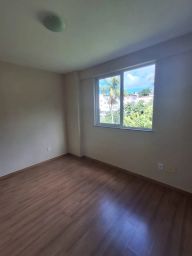 https://img.olx.com.br/thumbs256x256/71/719541406041276.jpg