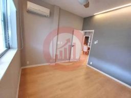 https://img.olx.com.br/thumbs256x256/71/719579401538318.jpg