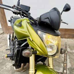 https://img.olx.com.br/thumbs256x256/71/719651309402824.jpg
