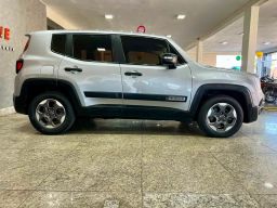 https://img.olx.com.br/thumbs256x256/71/719677784699019.jpg