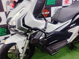 https://img.olx.com.br/thumbs256x256/71/719680094195146.jpg