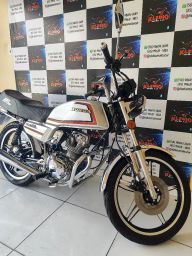 https://img.olx.com.br/thumbs256x256/72/723514279262454.jpg