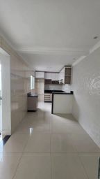 https://img.olx.com.br/thumbs256x256/72/723553404563828.jpg