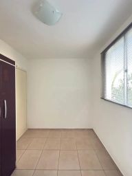 https://img.olx.com.br/thumbs256x256/72/723559283964561.jpg