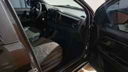 https://img.olx.com.br/thumbs256x256/72/723610079421067.jpg