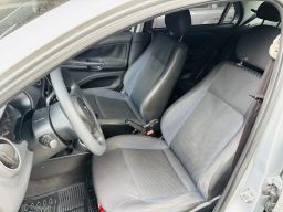 https://img.olx.com.br/thumbs256x256/72/723655927988922.jpg