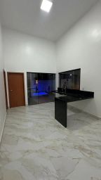 https://img.olx.com.br/thumbs256x256/72/724553872793929.jpg