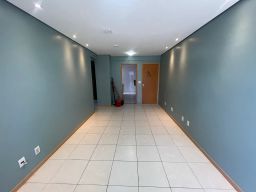 https://img.olx.com.br/thumbs256x256/72/725666535963141.jpg