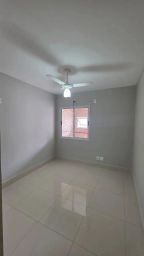 https://img.olx.com.br/thumbs256x256/72/726515400975425.jpg