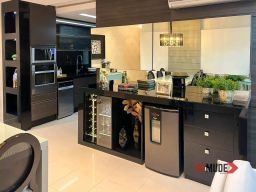 https://img.olx.com.br/thumbs256x256/72/726526638823000.jpg