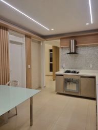https://img.olx.com.br/thumbs256x256/72/726535879769591.jpg