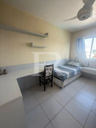 https://img.olx.com.br/thumbs256x256/72/726587627328884.jpg