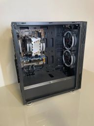 https://img.olx.com.br/thumbs256x256/72/726589408973009.jpg