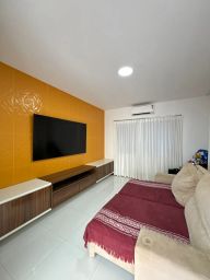 https://img.olx.com.br/thumbs256x256/72/726592392027510.jpg