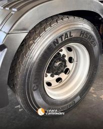 https://img.olx.com.br/thumbs256x256/72/726676172182636.jpg