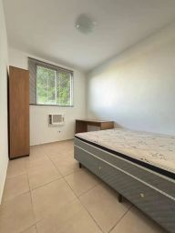 https://img.olx.com.br/thumbs256x256/72/727575409747382.jpg