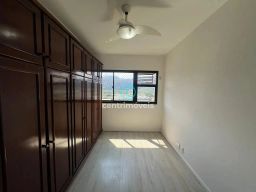 https://img.olx.com.br/thumbs256x256/72/728502882029961.jpg