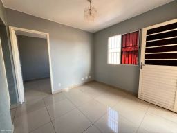 https://img.olx.com.br/thumbs256x256/72/728523876203749.jpg