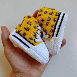 Título do anúncio: Sapatinho de Crochê Tênis Oncinha para Bebês 0-3M