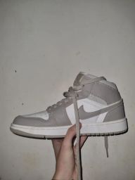 https://img.olx.com.br/thumbs256x256/72/729563615668927.jpg