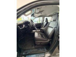 https://img.olx.com.br/thumbs256x256/72/729625556496957.jpg