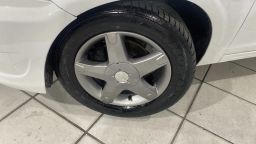 https://img.olx.com.br/thumbs256x256/72/729644575969454.jpg