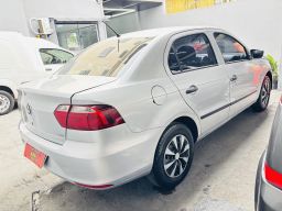 https://img.olx.com.br/thumbs256x256/72/729663085849398.jpg