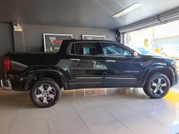 https://img.olx.com.br/thumbs256x256/72/729687770090663.jpg
