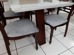 Título do anúncio: Ultima peça -mesa retangular 1.40x090cm + 4 cadeiras madeira modelo londres