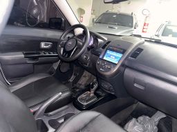 https://img.olx.com.br/thumbs256x256/73/730677077768377.jpg