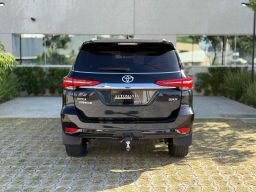 https://img.olx.com.br/thumbs256x256/73/731541631246542.jpg