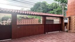 https://img.olx.com.br/thumbs256x256/73/731599759935942.jpg