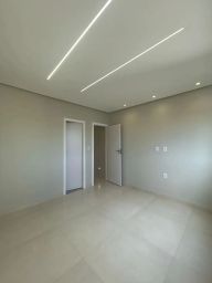 https://img.olx.com.br/thumbs256x256/73/732517871688774.jpg