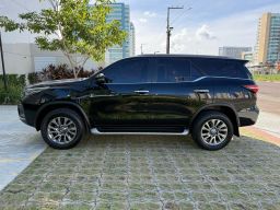 https://img.olx.com.br/thumbs256x256/73/732529756776015.jpg