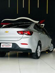 https://img.olx.com.br/thumbs256x256/73/732678422198902.jpg