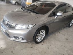 https://img.olx.com.br/thumbs256x256/73/733552274512001.jpg