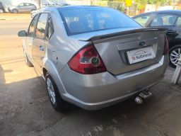 https://img.olx.com.br/thumbs256x256/73/733647202278382.jpg