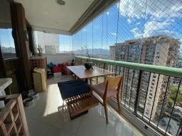 https://img.olx.com.br/thumbs256x256/73/734584640715941.jpg