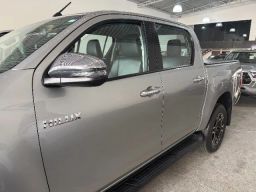 https://img.olx.com.br/thumbs256x256/73/734618079083543.jpg
