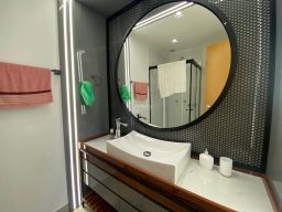 https://img.olx.com.br/thumbs256x256/73/735533762188289.jpg