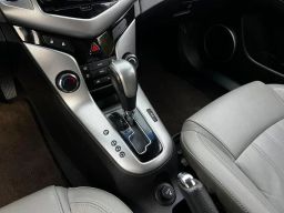 https://img.olx.com.br/thumbs256x256/73/735588766755322.jpg