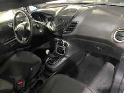 https://img.olx.com.br/thumbs256x256/73/735643537526095.jpg
