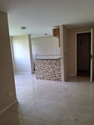 https://img.olx.com.br/thumbs256x256/73/737524763903193.jpg